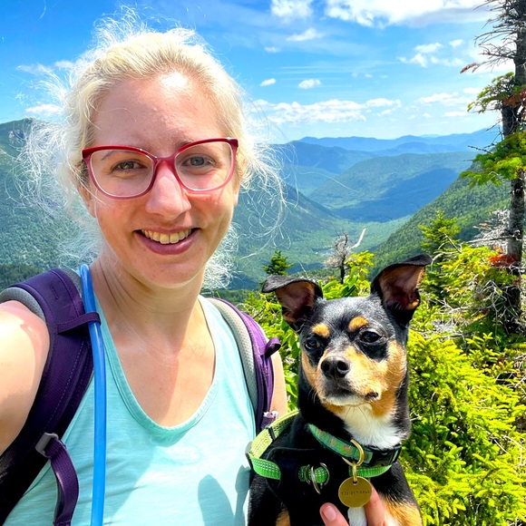 Meet your Posher, Carla - Picture 1 of 1